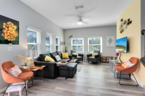 Newly upgraded modern 4BR 3BR private pool TH townhouse